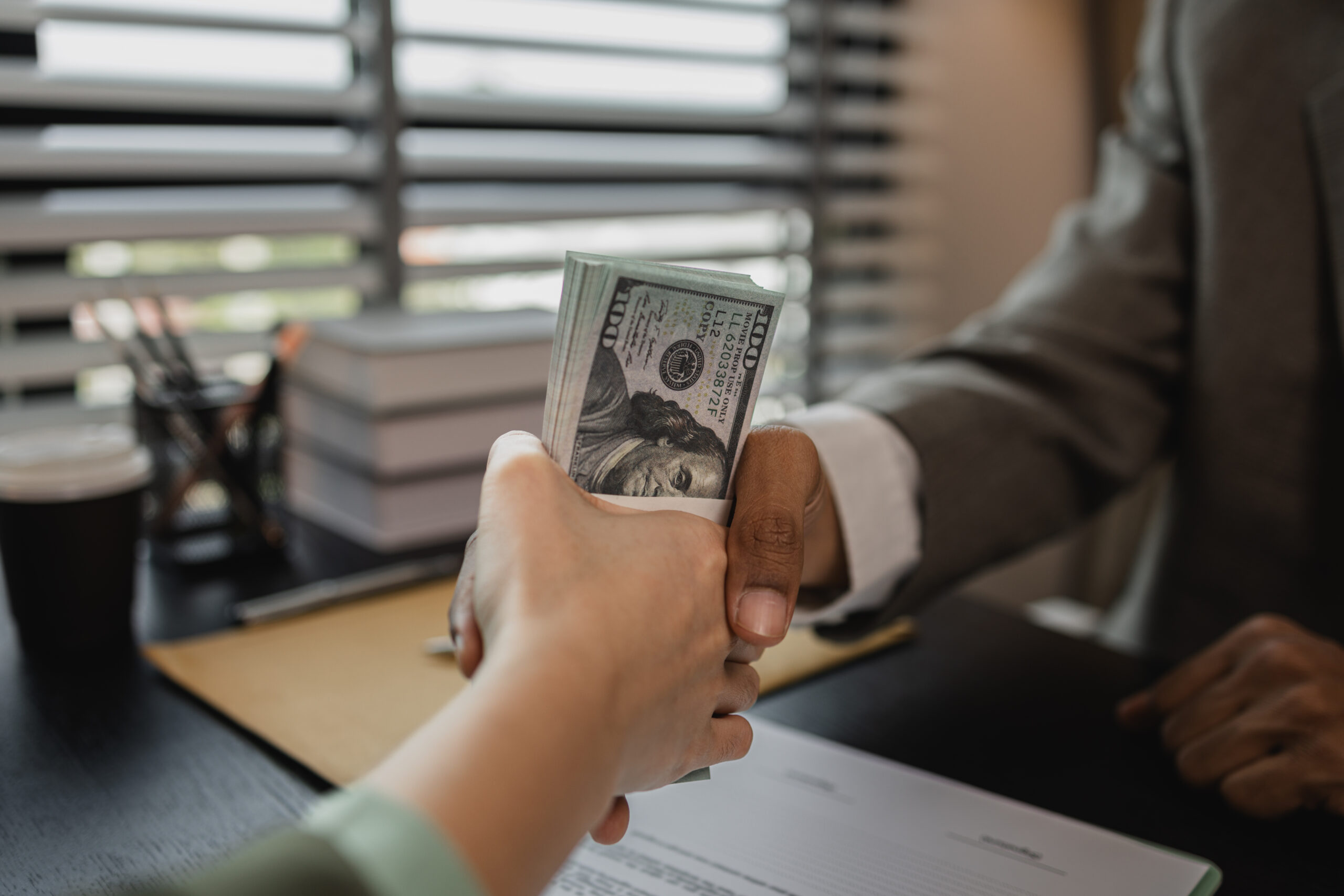 Préstamos Sin Ratio y DSCR: Cierre Más Rápido Con Préstamos Sin Ratio Seleccionados + ACELERADOR (620+ FICO)